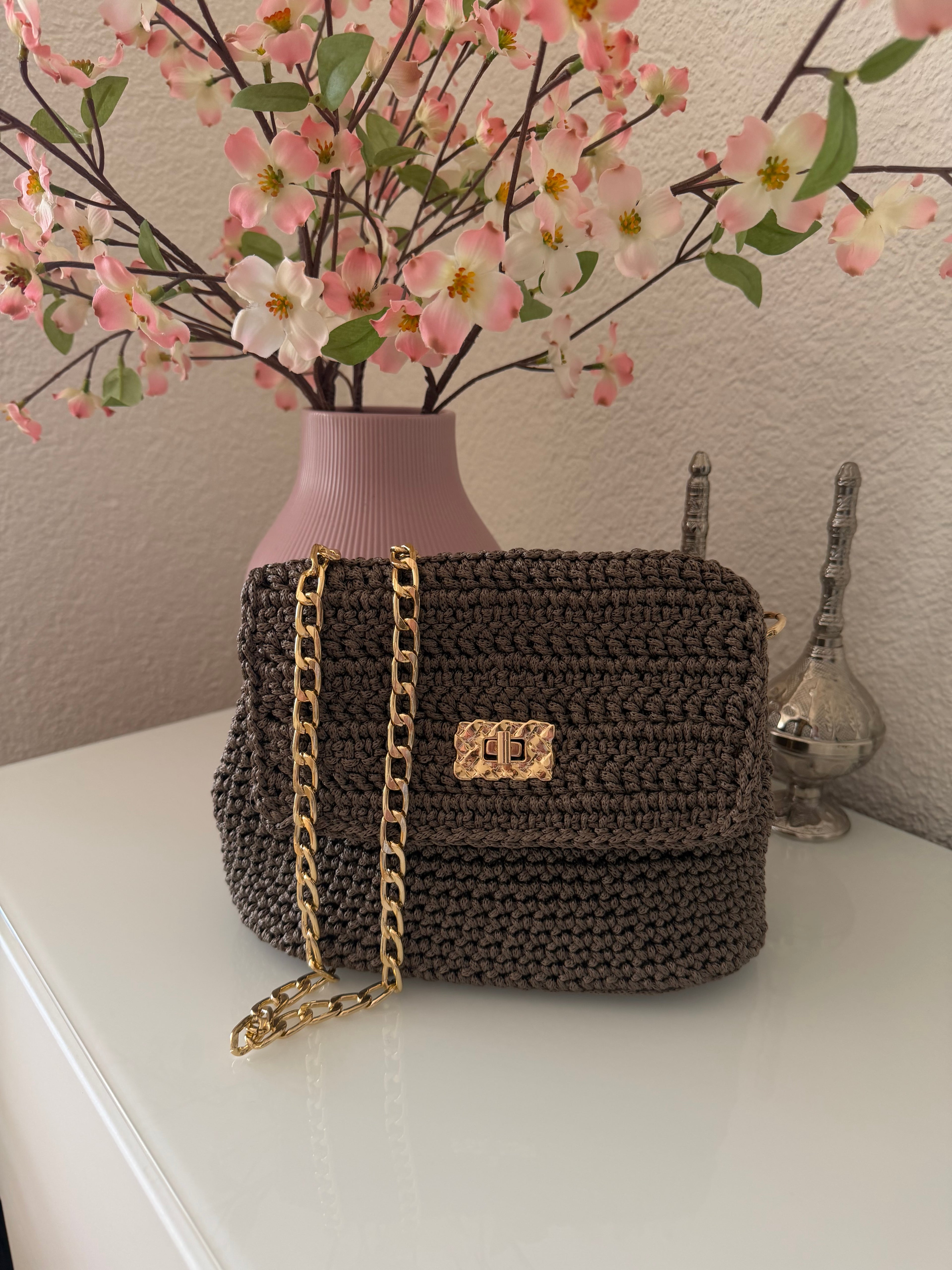 Crochet Chain Bag – Dunkel Oliven Grün