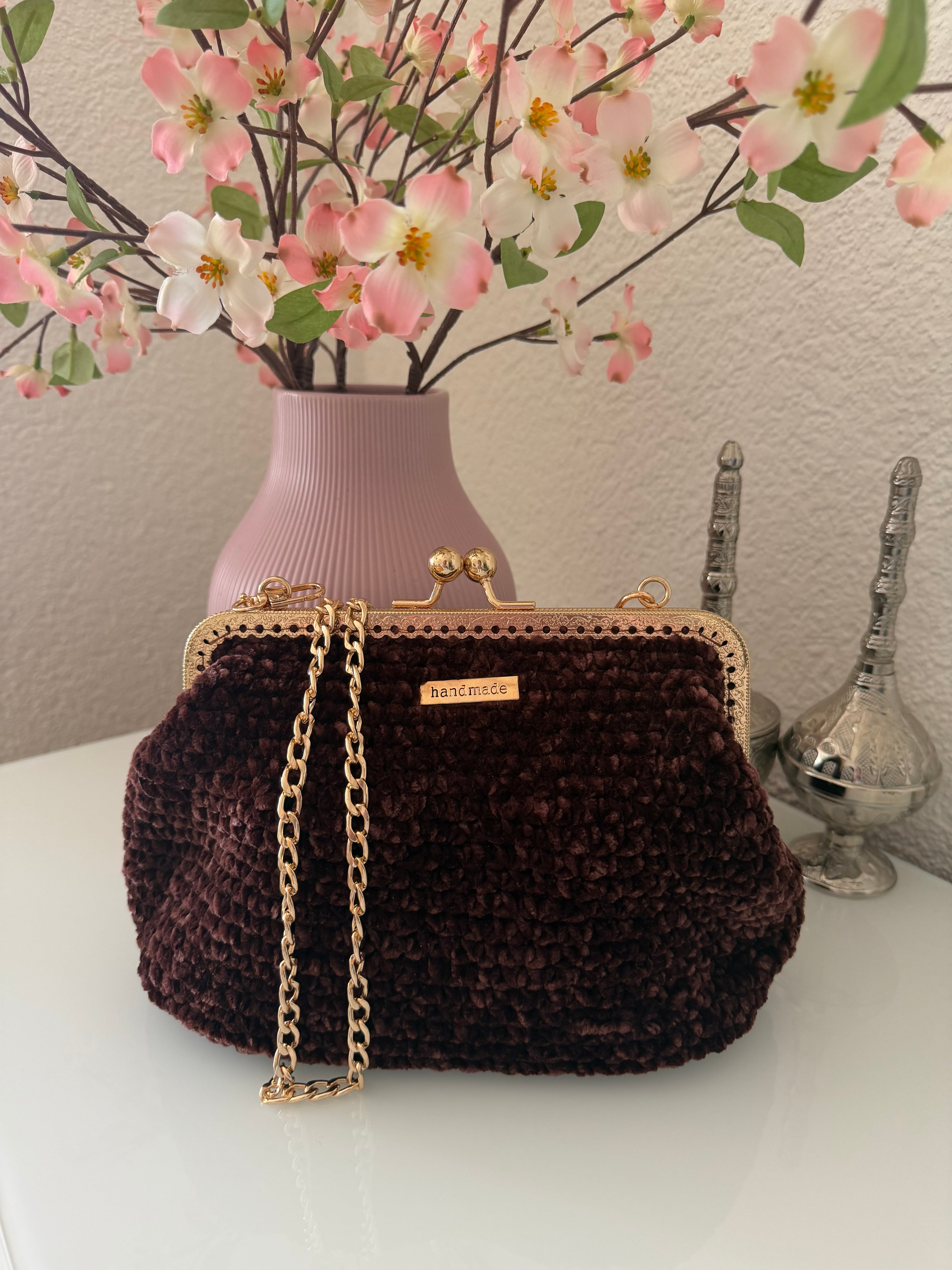 Kiss-LockCrochet  Bag – Dunkelviolett