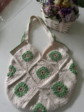 Runde Häkeltasche Granny Square Blumenmuster
